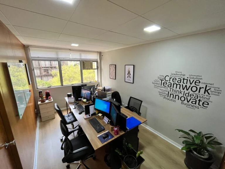 Área de trabalho da OSM Engenharia