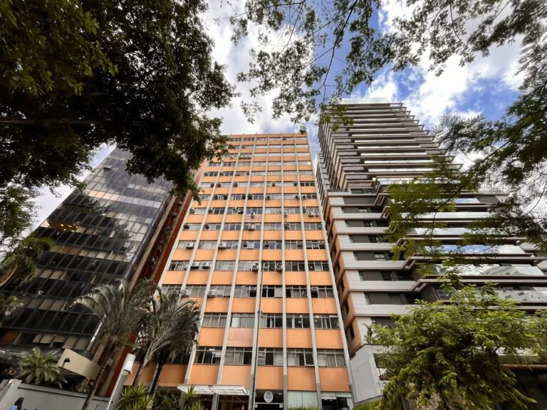 Fachada do edifício-sede da OSM Engenharia